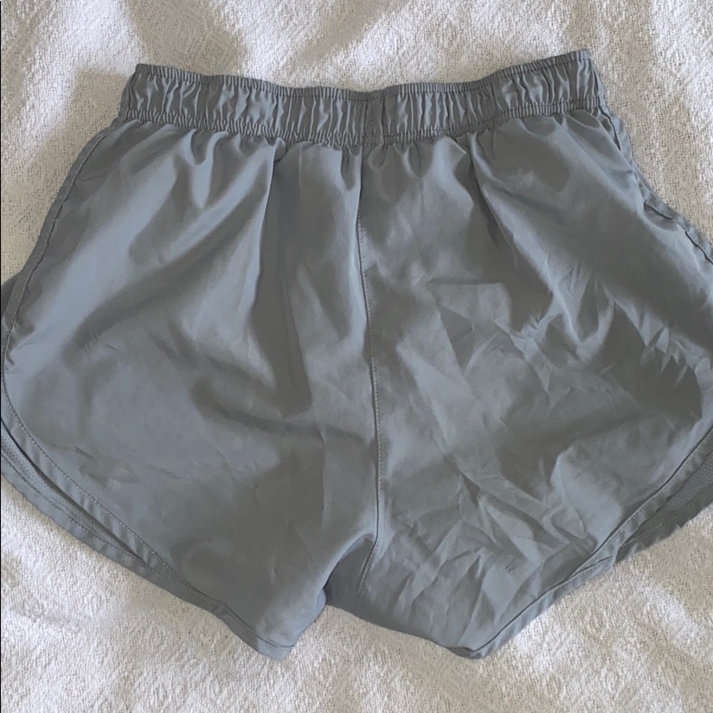 Nike Shorts - Picture 4 of 4